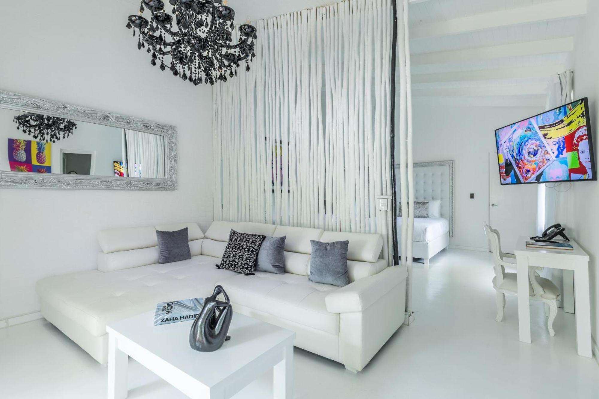 Gigi Brown Beachfront Santa Teresa 5*